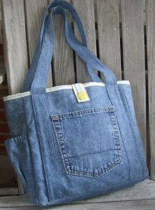 Transform an old jean into something handy